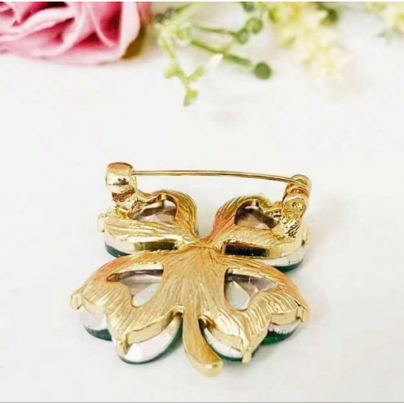 St. Patty’s Day Lucky Clover Green Gold Brooch - Picture 4 of 6